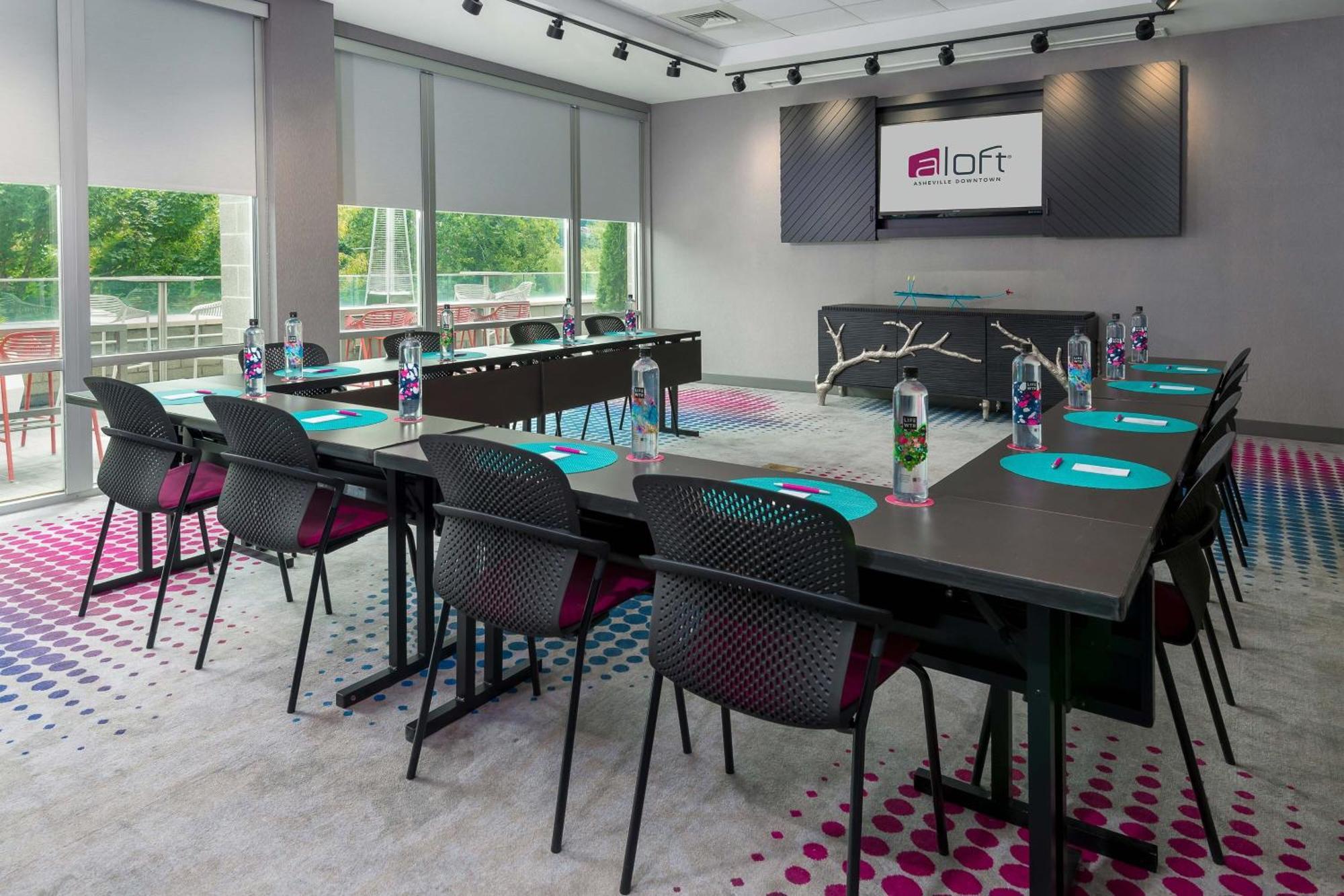 Aloft Asheville Downtown מראה חיצוני תמונה